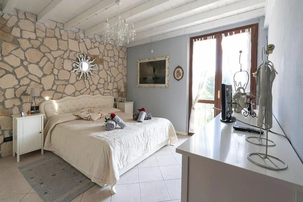 Casa Brilde, Appartamento Con Piscina Salò Apartmán