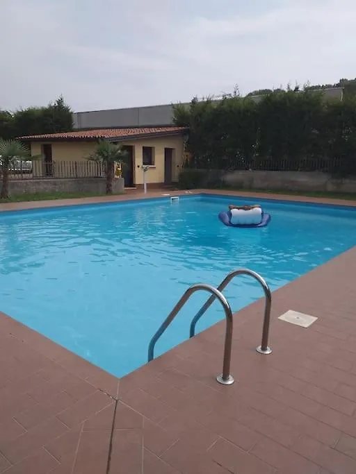 Casa Brilde, Appartamento Con Piscina Salò